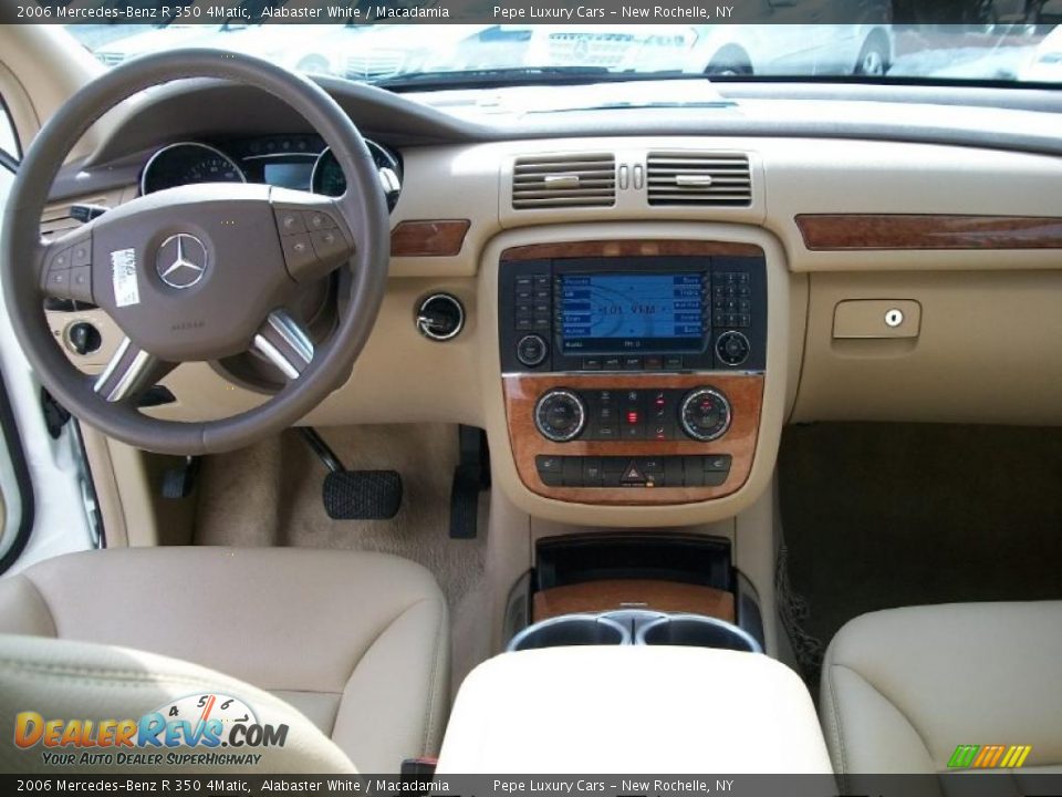 2006 Mercedes-Benz R 350 4Matic Alabaster White / Macadamia Photo #12