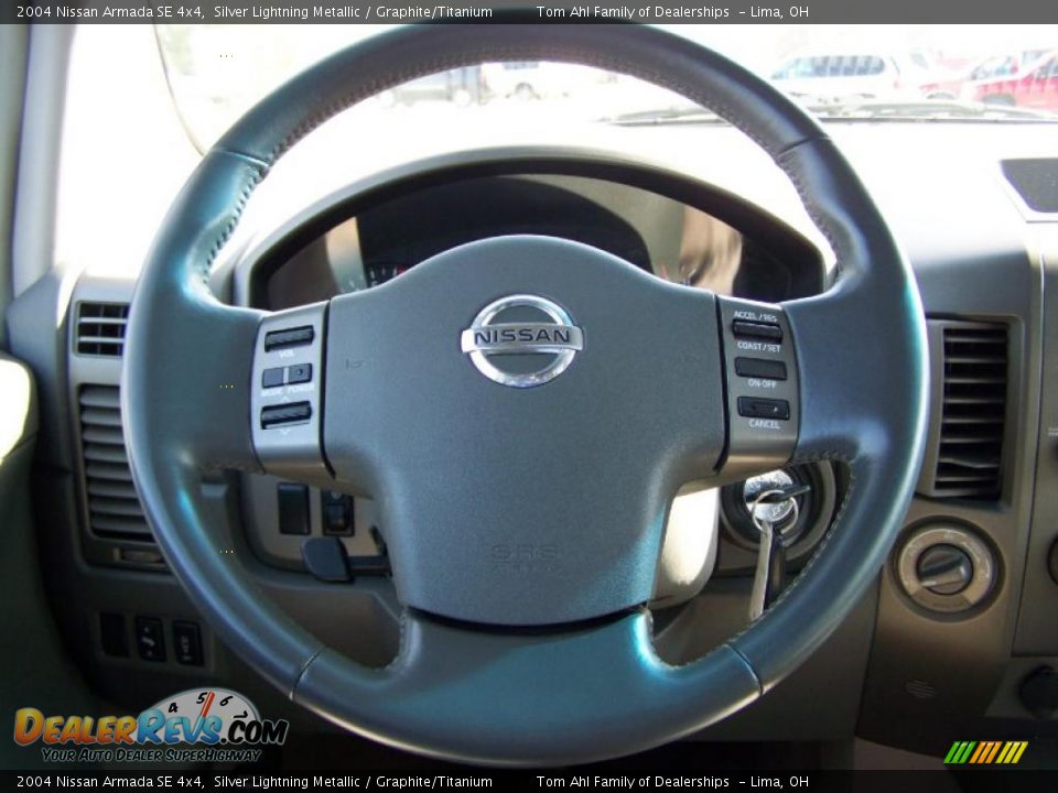 2004 Nissan Armada SE 4x4 Silver Lightning Metallic / Graphite/Titanium Photo #22