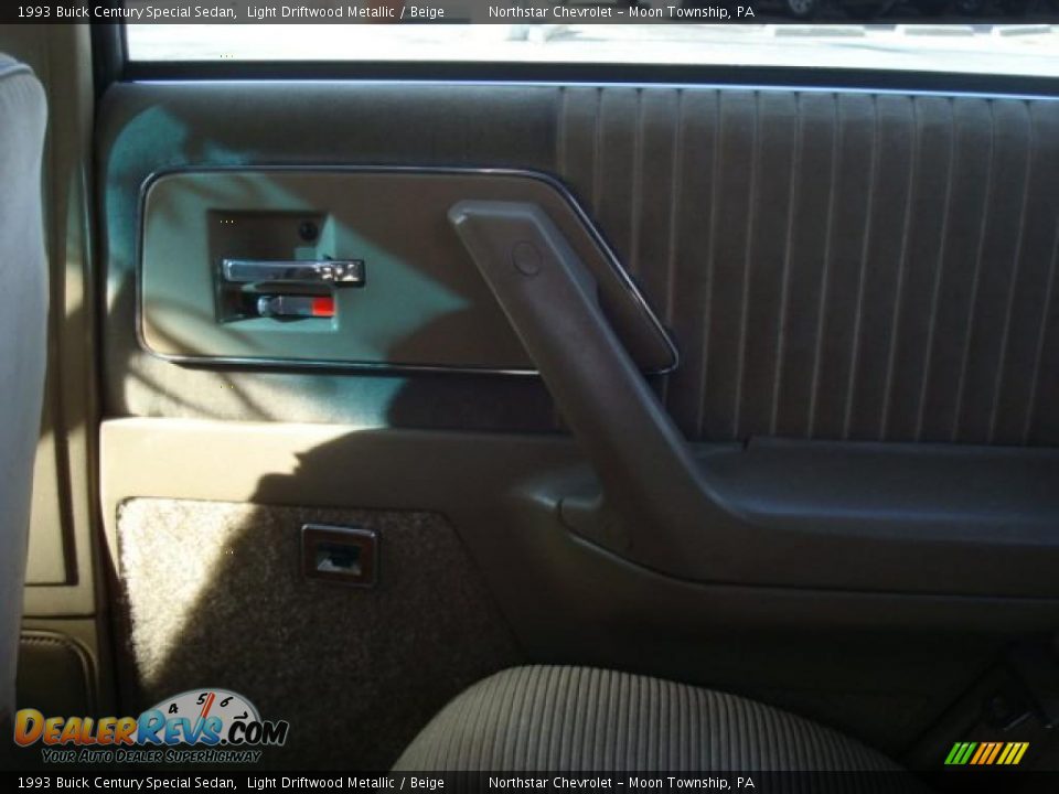 1993 Buick Century Special Sedan Light Driftwood Metallic / Beige Photo #17