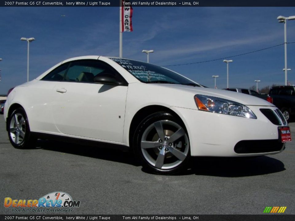 2007 Pontiac G6 GT Convertible Ivory White / Light Taupe Photo #2