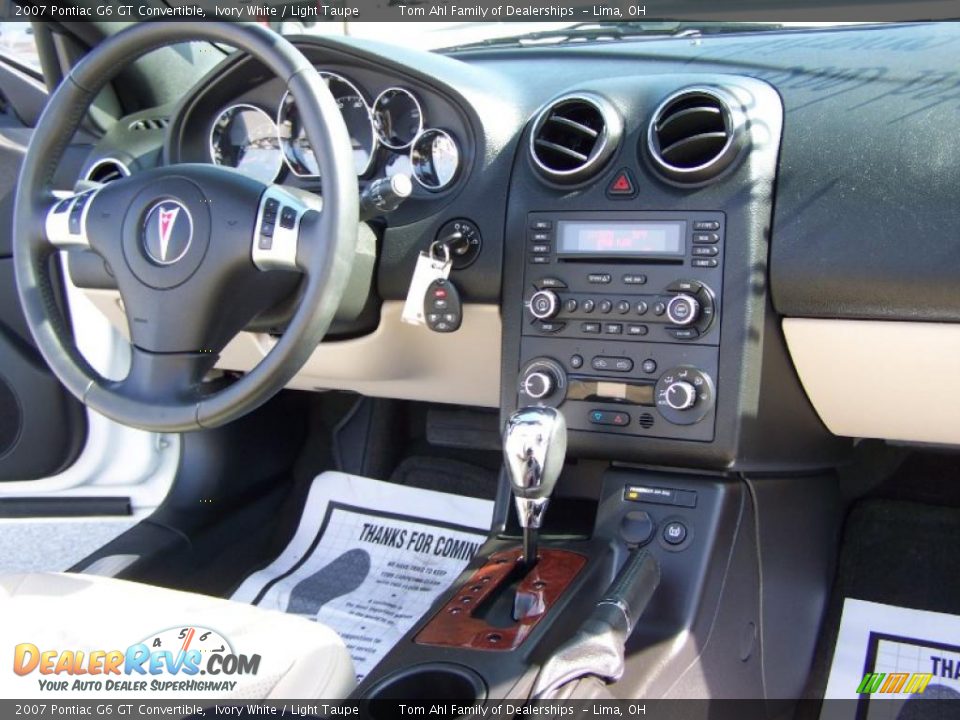 2007 Pontiac G6 GT Convertible Ivory White / Light Taupe Photo #20