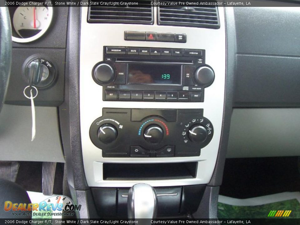 2006 Dodge Charger R/T Stone White / Dark Slate Gray/Light Graystone Photo #16
