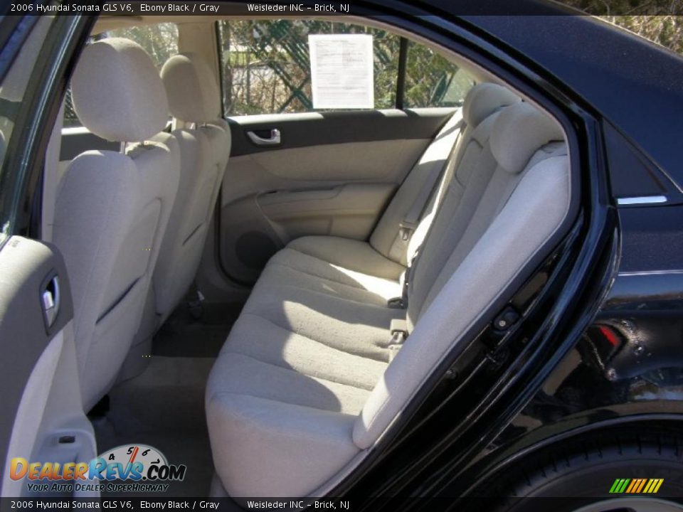2006 Hyundai Sonata GLS V6 Ebony Black / Gray Photo #19