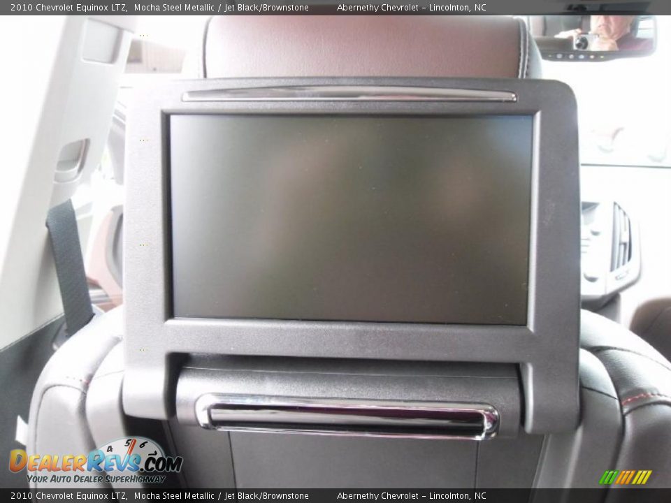 2010 Chevrolet Equinox LTZ Mocha Steel Metallic / Jet Black/Brownstone Photo #14