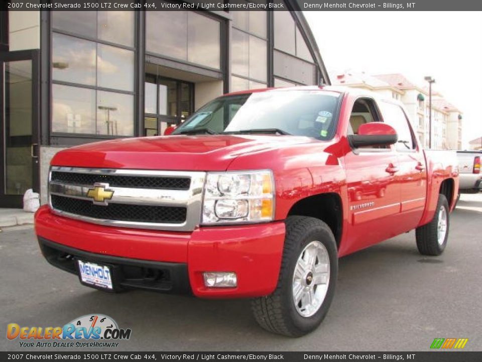 2007 Chevrolet Silverado 1500 LTZ Crew Cab 4x4 Victory Red / Light Cashmere/Ebony Black Photo #2