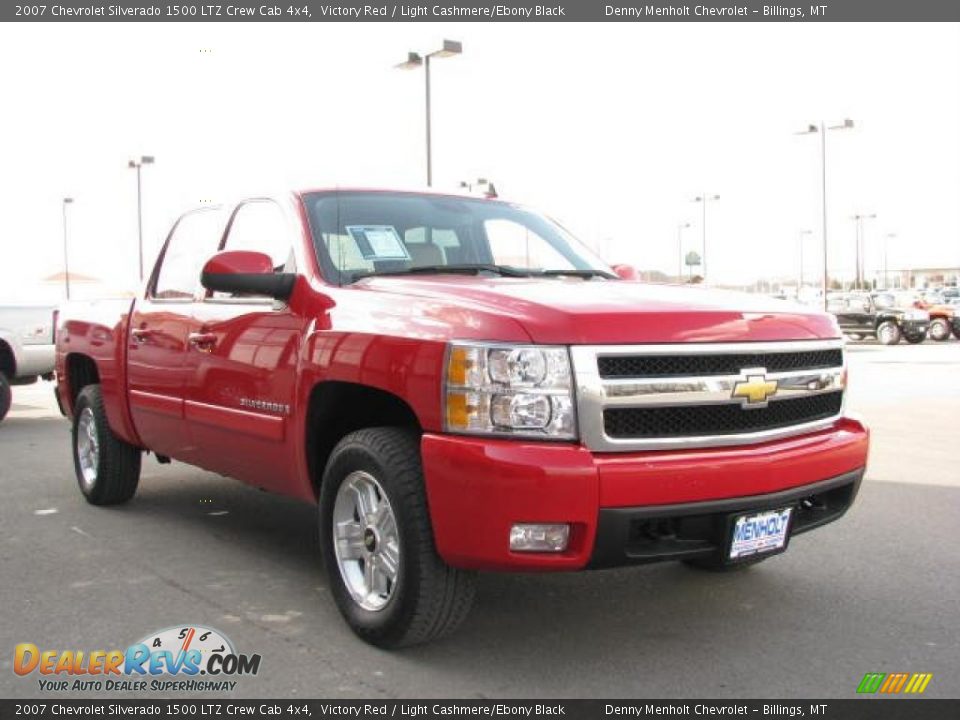 2007 Chevrolet Silverado 1500 LTZ Crew Cab 4x4 Victory Red / Light Cashmere/Ebony Black Photo #8