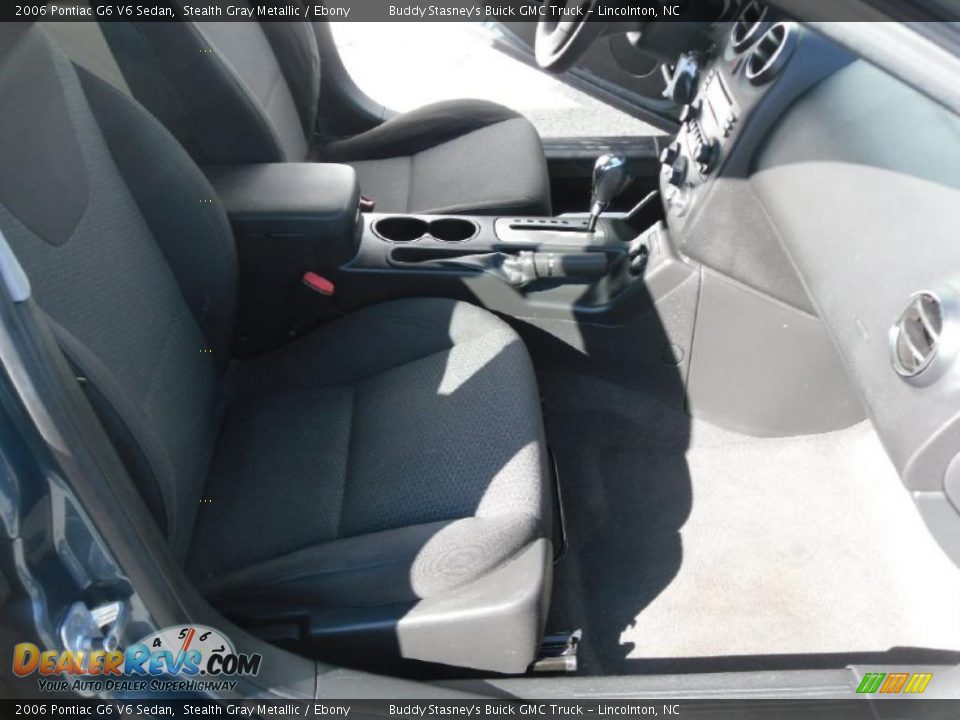2006 Pontiac G6 V6 Sedan Stealth Gray Metallic / Ebony Photo #19