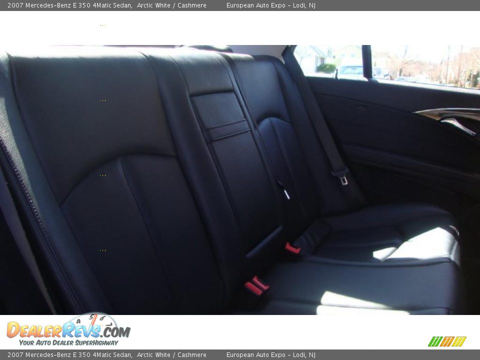 2007 Mercedes-Benz E 350 4Matic Sedan Arctic White / Cashmere Photo #13