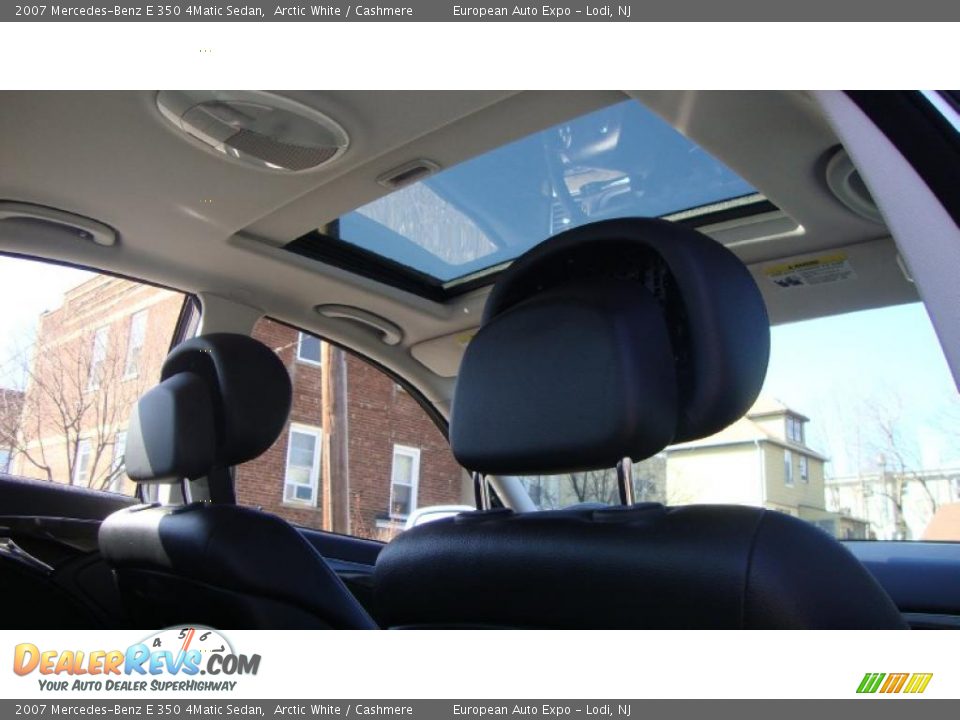 2007 Mercedes-Benz E 350 4Matic Sedan Arctic White / Cashmere Photo #17