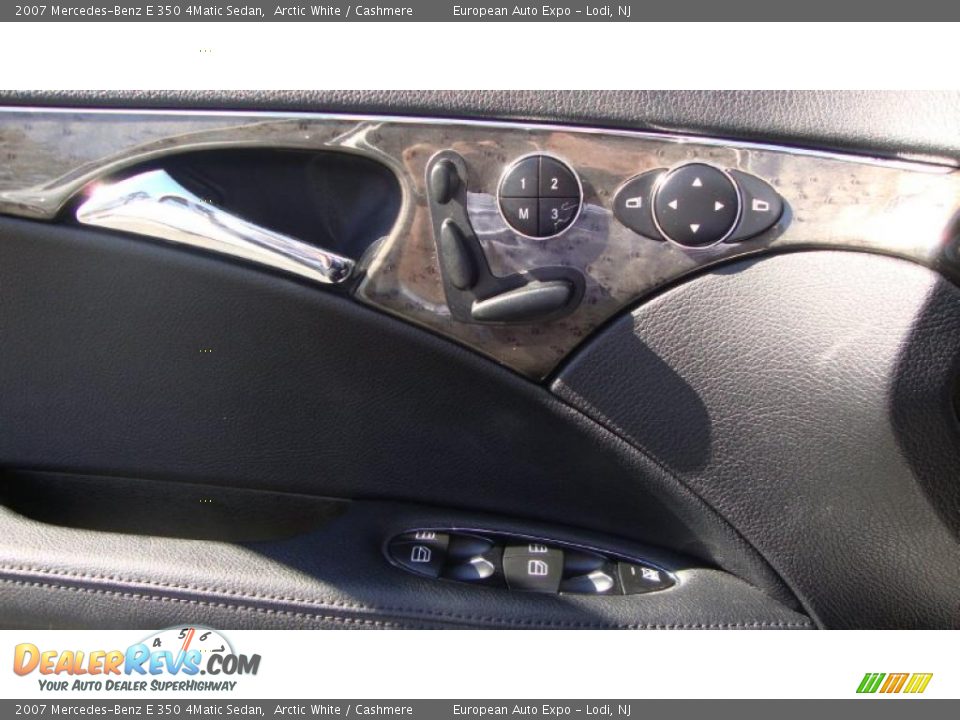 2007 Mercedes-Benz E 350 4Matic Sedan Arctic White / Cashmere Photo #18