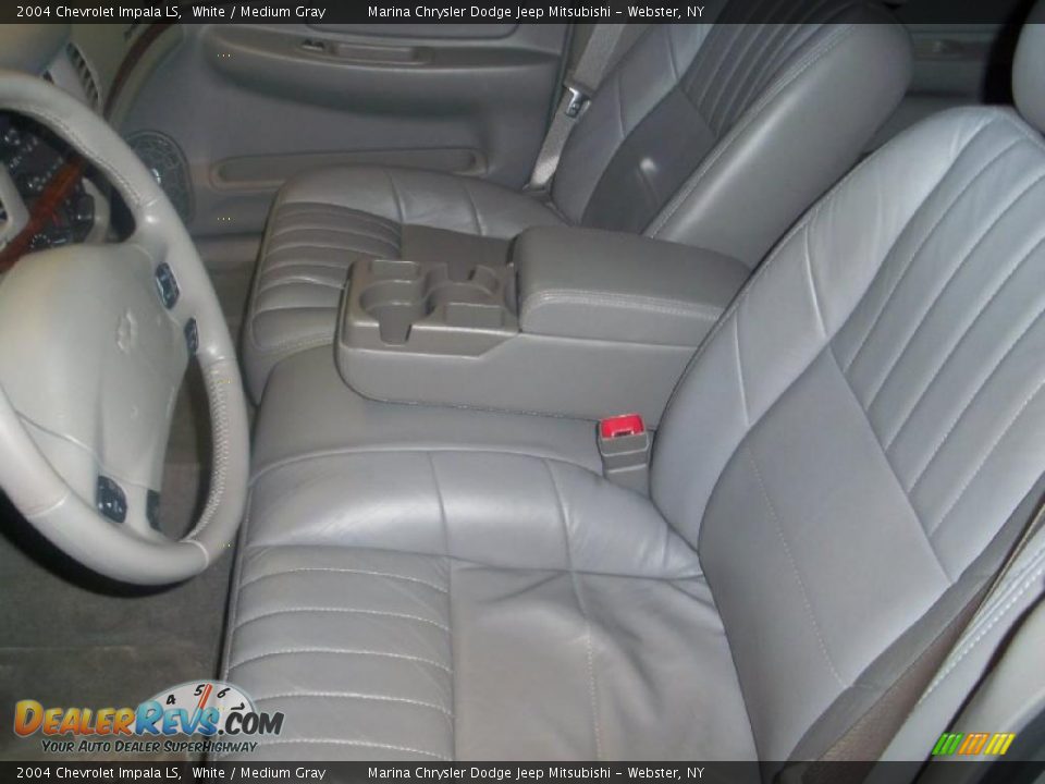 2004 Chevrolet Impala LS White / Medium Gray Photo #2