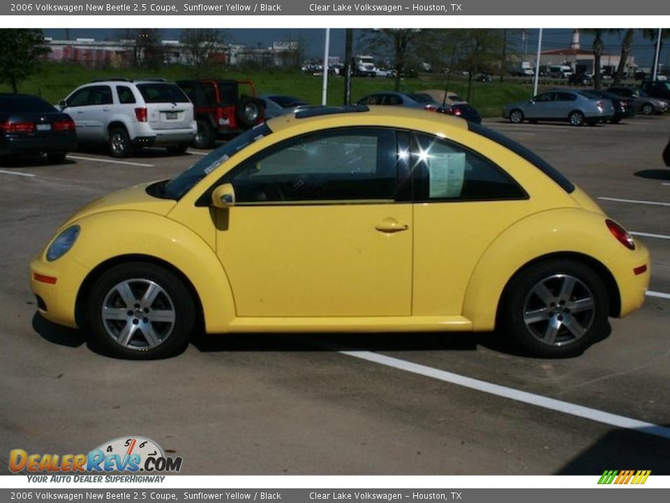 2006 Volkswagen New Beetle 2.5 Coupe Sunflower Yellow / Black Photo #5