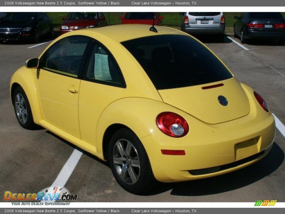 2006 Volkswagen New Beetle 2.5 Coupe Sunflower Yellow / Black Photo #8