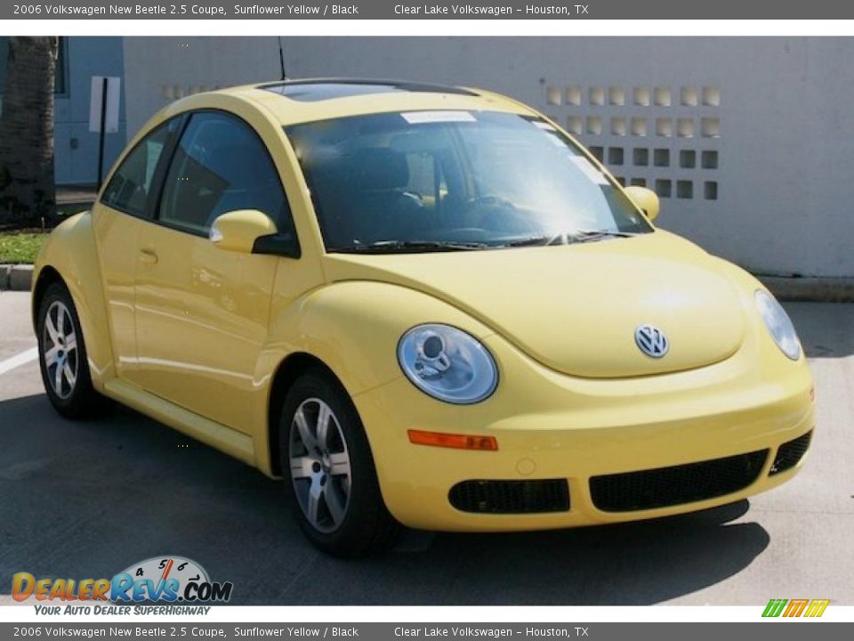 2006 Volkswagen New Beetle 2.5 Coupe Sunflower Yellow / Black Photo #14