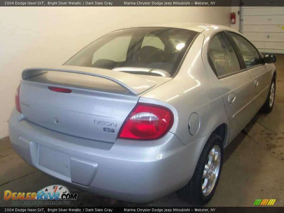 2004 Dodge Neon SXT Bright Silver Metallic / Dark Slate Gray Photo #8