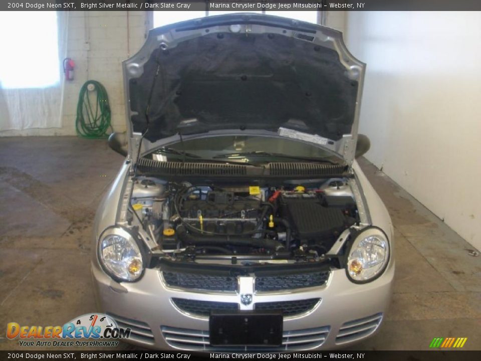 2004 Dodge Neon SXT Bright Silver Metallic / Dark Slate Gray Photo #10