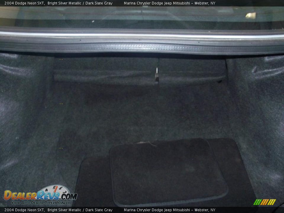 2004 Dodge Neon SXT Bright Silver Metallic / Dark Slate Gray Photo #15