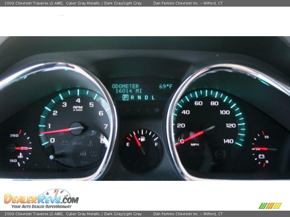 2009 Chevrolet Traverse LS AWD Cyber Gray Metallic / Dark Gray/Light Gray Photo #13