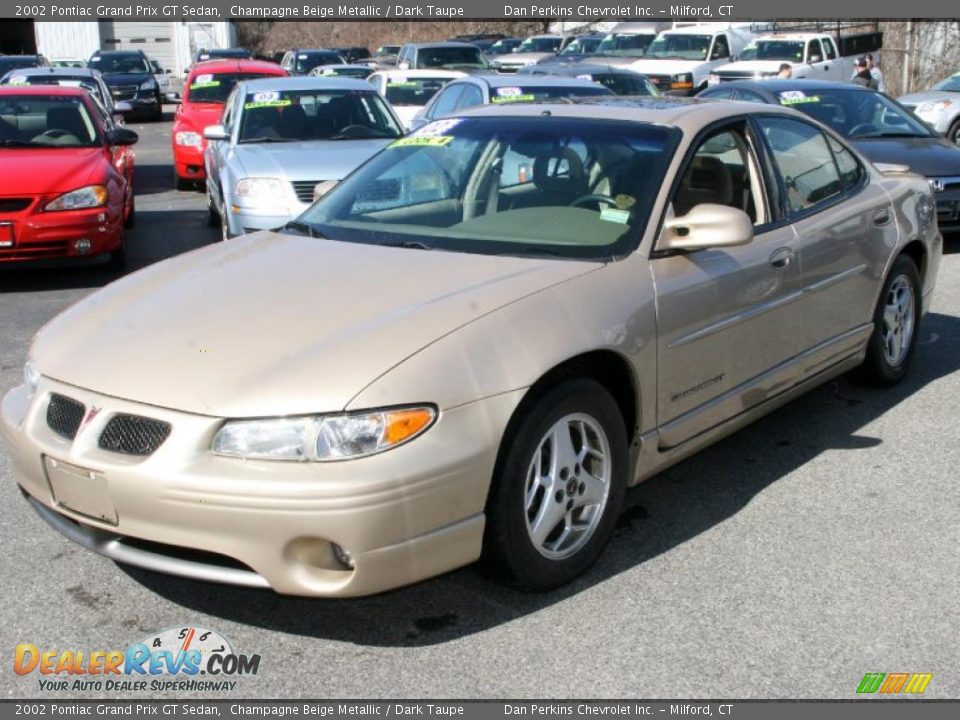 2002 Pontiac Grand Prix GT Sedan Champagne Beige Metallic / Dark Taupe Photo #1
