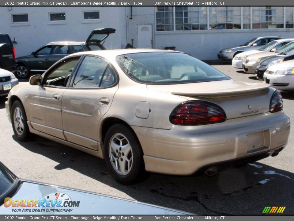 2002 Pontiac Grand Prix GT Sedan Champagne Beige Metallic / Dark Taupe Photo #6