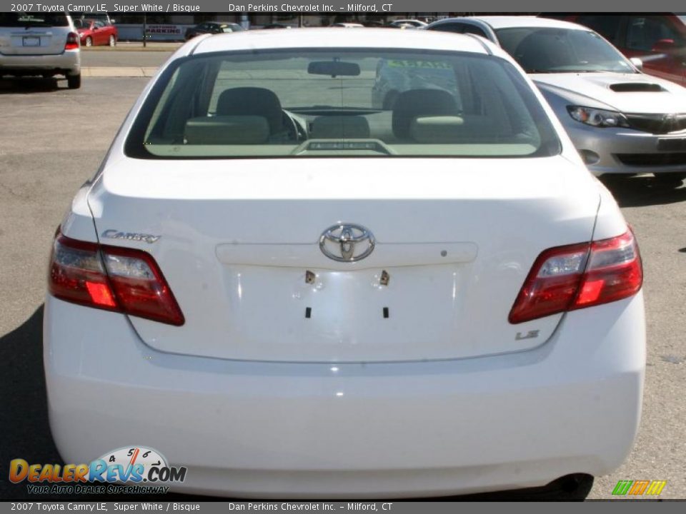 2007 Toyota Camry LE Super White / Bisque Photo #6