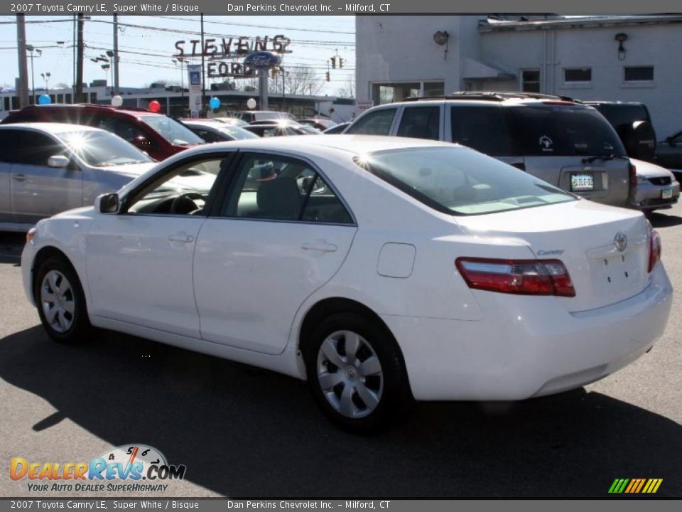 2007 Toyota Camry LE Super White / Bisque Photo #7