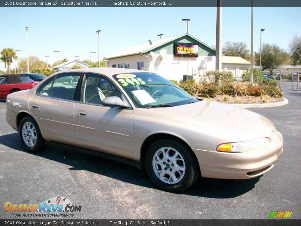 2001 Oldsmobile Intrigue GX Sandstone / Neutral Photo #3