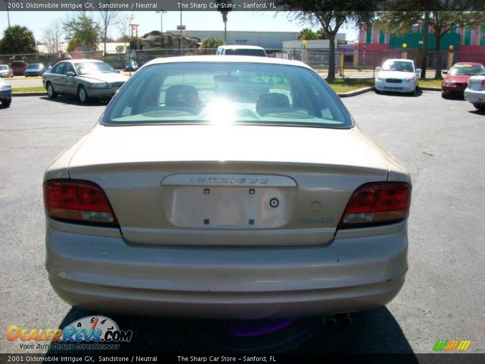 2001 Oldsmobile Intrigue GX Sandstone / Neutral Photo #6