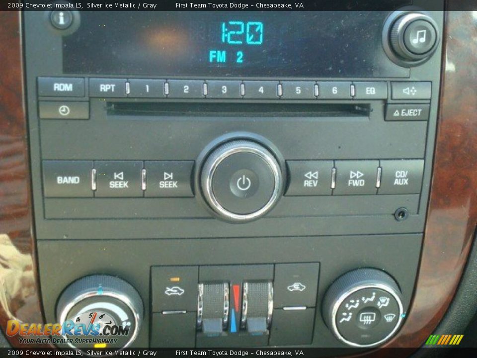 2009 Chevrolet Impala LS Silver Ice Metallic / Gray Photo #12