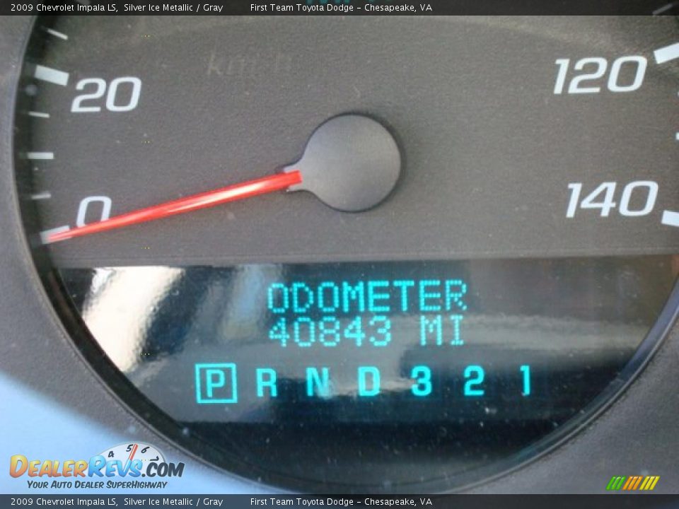 2009 Chevrolet Impala LS Silver Ice Metallic / Gray Photo #13