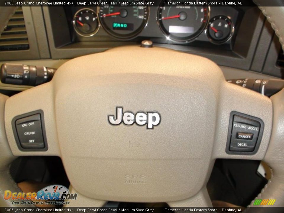 2005 Jeep Grand Cherokee Limited 4x4 Deep Beryl Green Pearl / Medium Slate Gray Photo #15