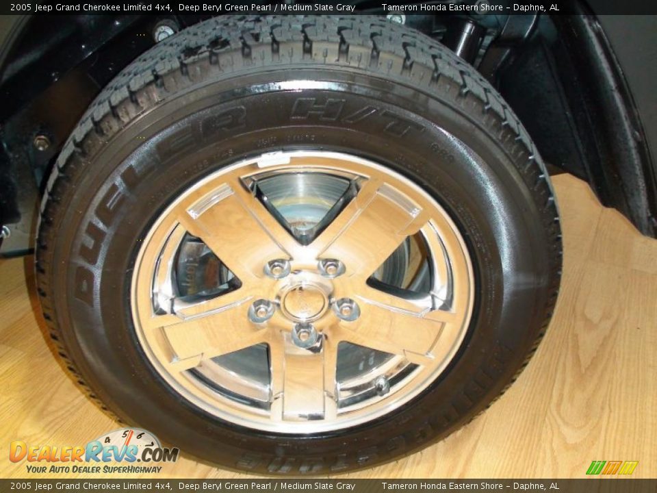 2005 Jeep Grand Cherokee Limited 4x4 Deep Beryl Green Pearl / Medium Slate Gray Photo #36