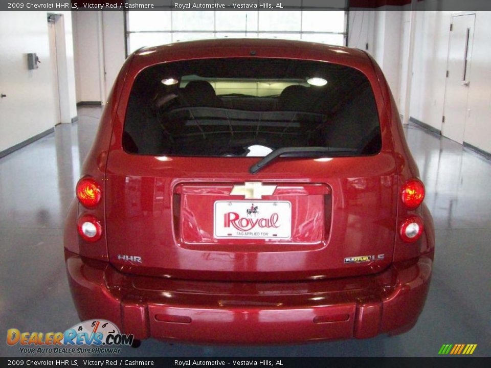 2009 Chevrolet HHR LS Victory Red / Cashmere Photo #5