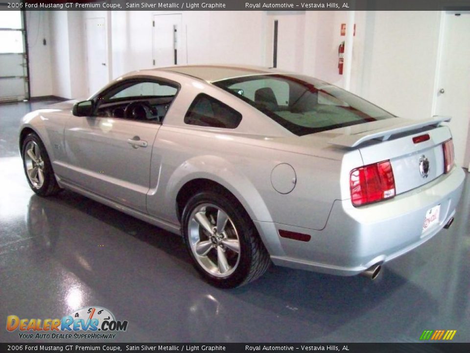 2006 Ford Mustang GT Premium Coupe Satin Silver Metallic / Light Graphite Photo #4