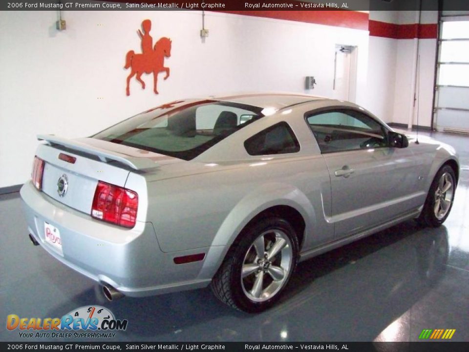 2006 Ford Mustang GT Premium Coupe Satin Silver Metallic / Light Graphite Photo #6