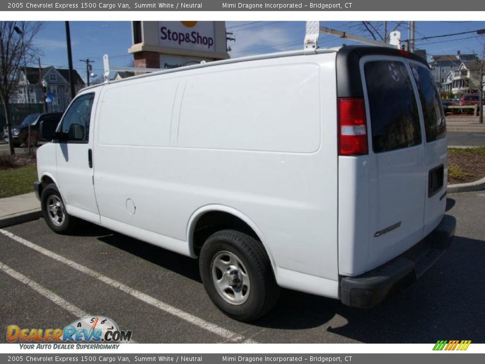 2005 Chevrolet Express 1500 Cargo Van Summit White / Neutral Photo #3