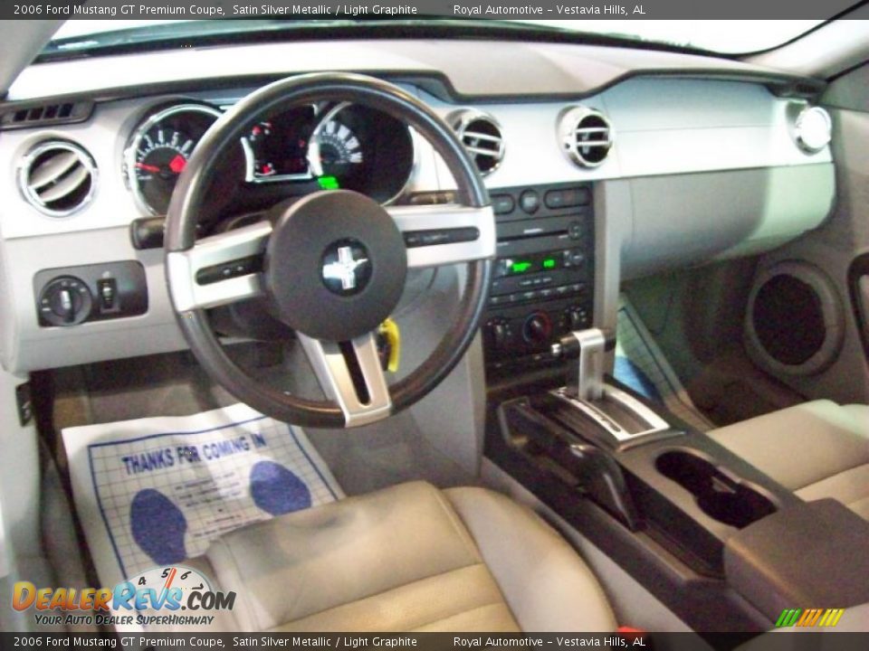 2006 Ford Mustang GT Premium Coupe Satin Silver Metallic / Light Graphite Photo #12