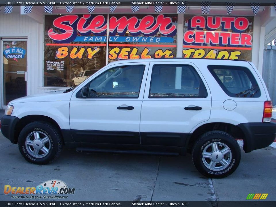 2003 Ford Escape XLS V6 4WD Oxford White / Medium Dark Pebble Photo #1