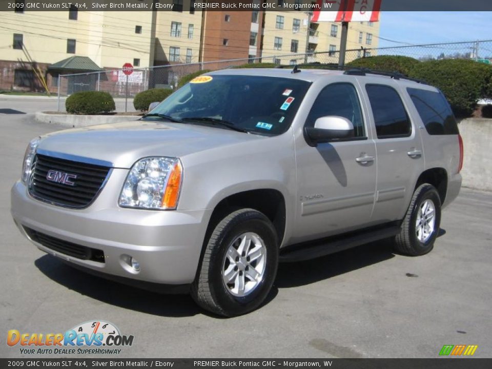 2009 GMC Yukon SLT 4x4 Silver Birch Metallic / Ebony Photo #2