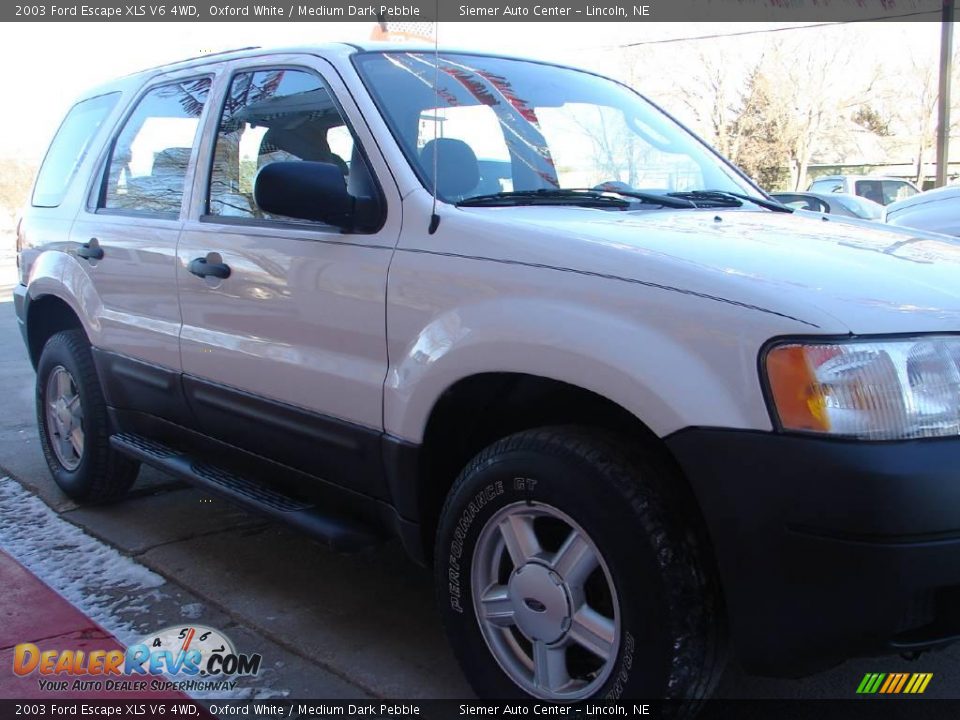 2003 Ford Escape XLS V6 4WD Oxford White / Medium Dark Pebble Photo #7