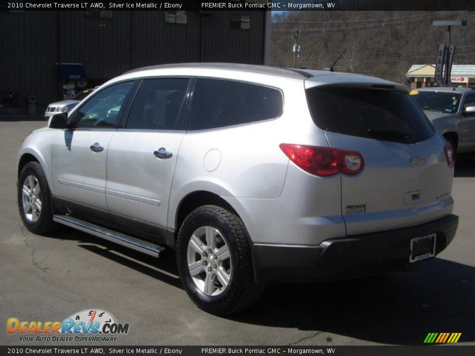 2010 Chevrolet Traverse LT AWD Silver Ice Metallic / Ebony Photo #4