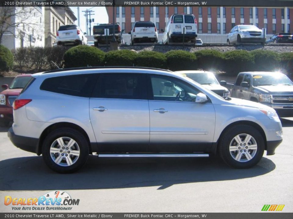 2010 Chevrolet Traverse LT AWD Silver Ice Metallic / Ebony Photo #7