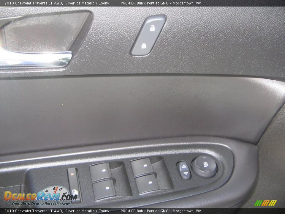 2010 Chevrolet Traverse LT AWD Silver Ice Metallic / Ebony Photo #12