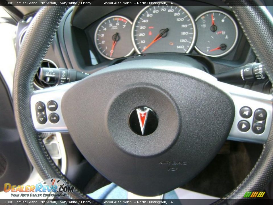 2006 Pontiac Grand Prix Sedan Ivory White / Ebony Photo #16