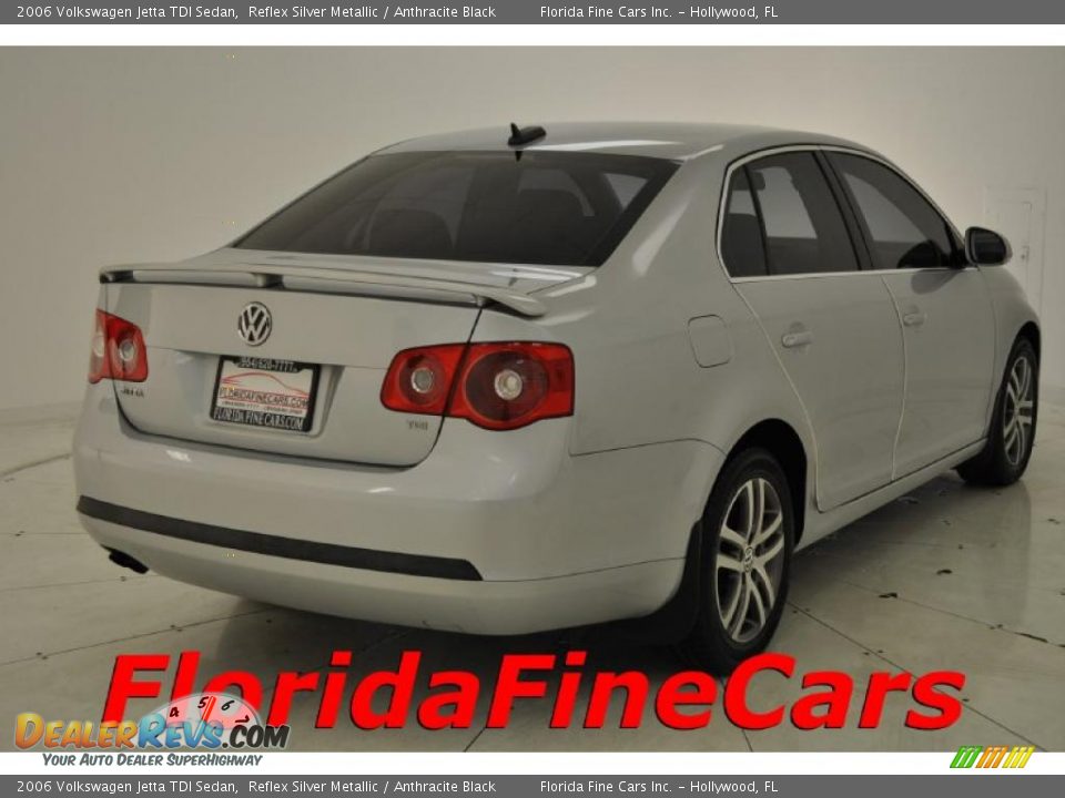2006 Volkswagen Jetta TDI Sedan Reflex Silver Metallic / Anthracite Black Photo #2