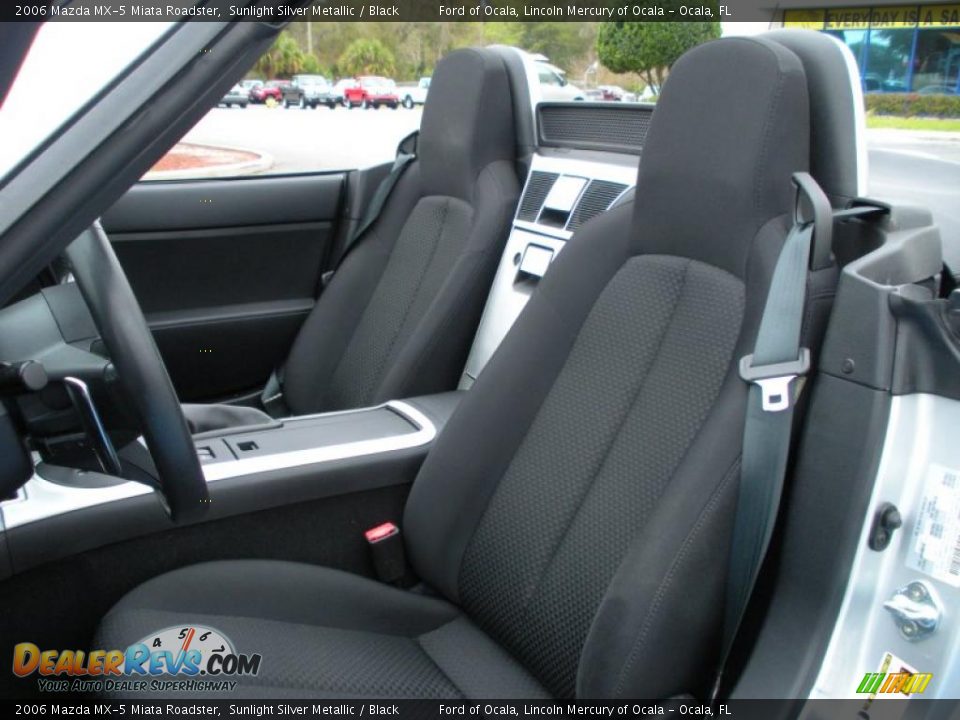 2006 Mazda MX-5 Miata Roadster Sunlight Silver Metallic / Black Photo #17