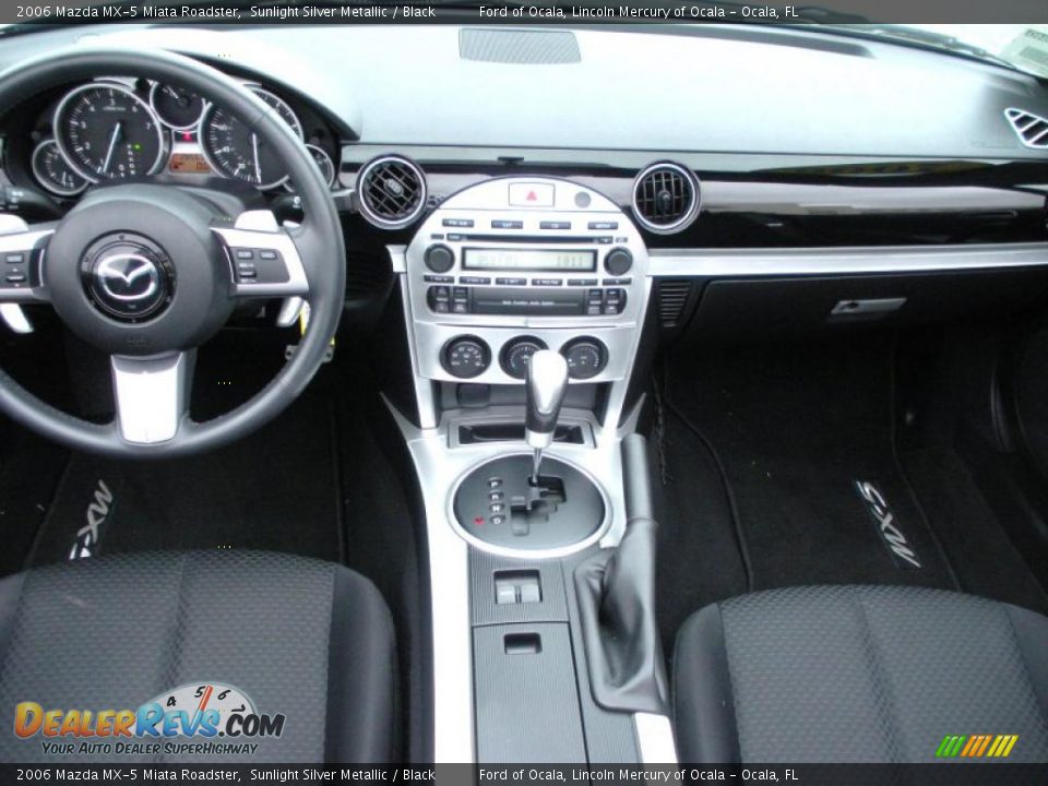 2006 Mazda MX-5 Miata Roadster Sunlight Silver Metallic / Black Photo #20