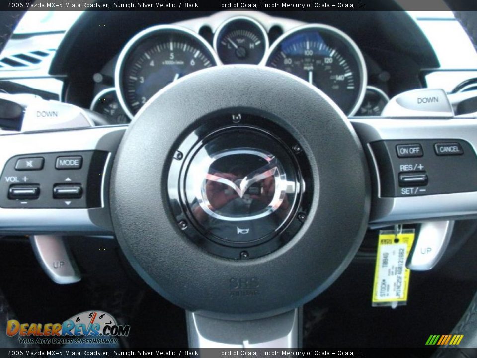 2006 Mazda MX-5 Miata Roadster Sunlight Silver Metallic / Black Photo #25