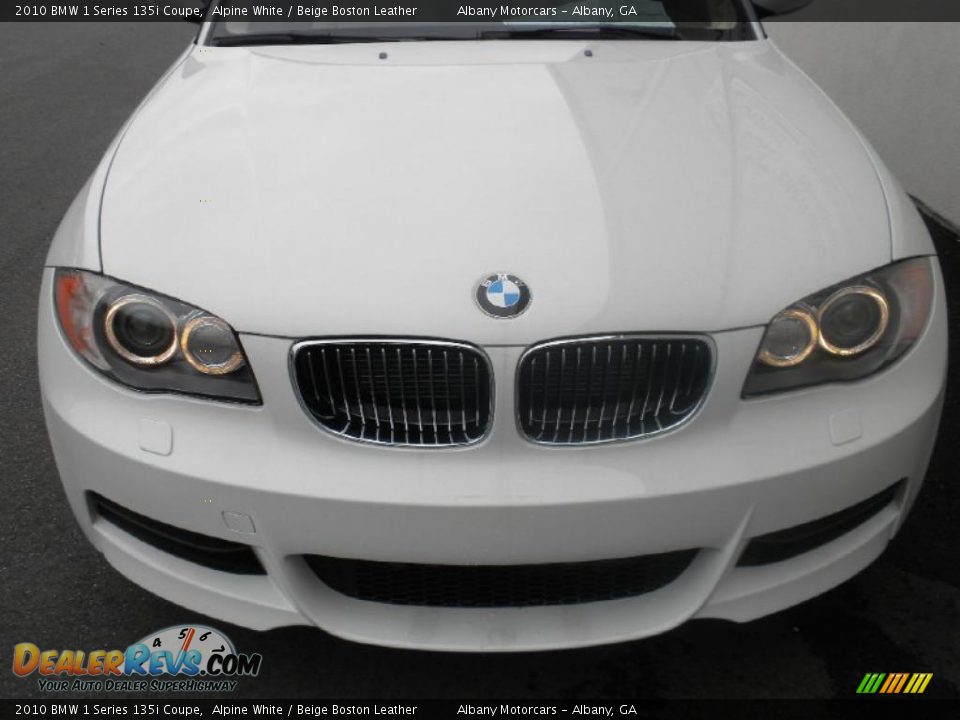 2010 BMW 1 Series 135i Coupe Alpine White / Beige Boston Leather Photo #21