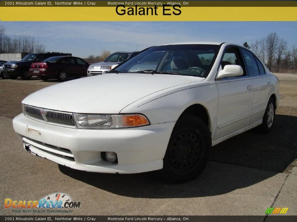 2001 Mitsubishi Galant ES Northstar White / Gray Photo #1